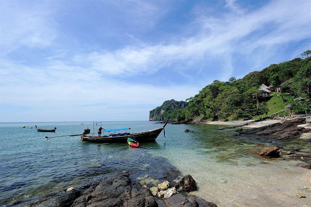 Sunwaree Phi Phi Resort Exterior photo