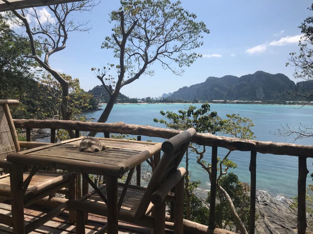 Sunwaree Phi Phi Resort Exterior photo