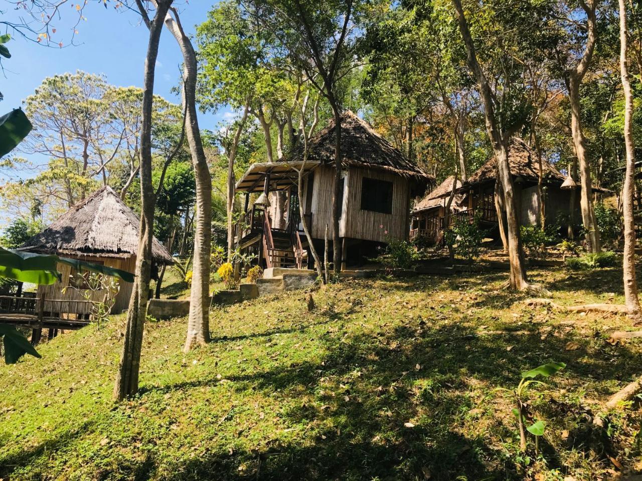 Sunwaree Phi Phi Resort Exterior photo